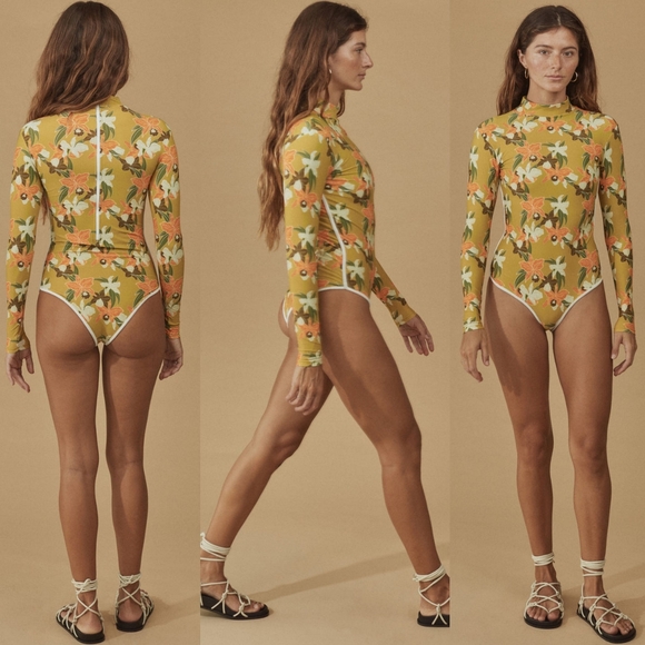 New Acacia Waimea Ehukai Piped Rashguard Surf Suit XL One-Piece Swimsuit Orchid - Picture 2 of 16